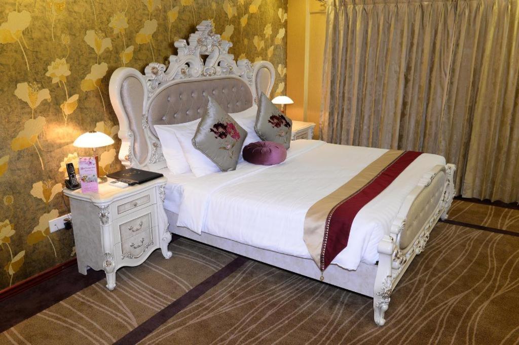 Royal Taunggyi Hotel Luaran gambar