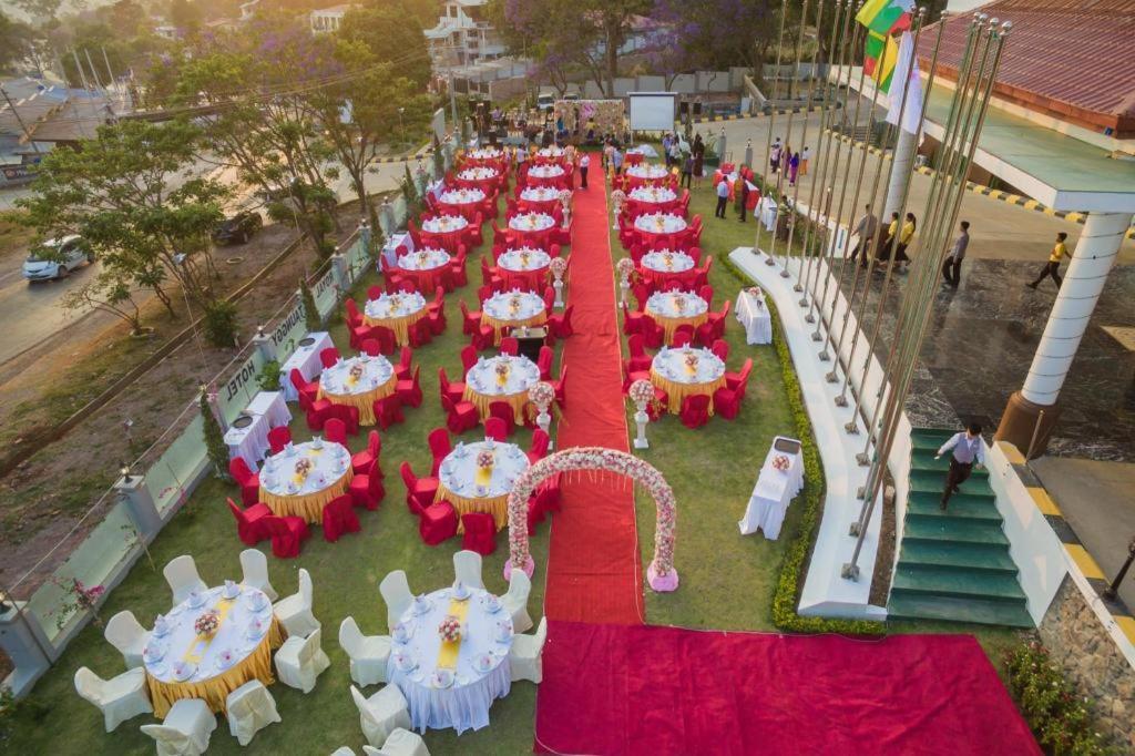 Royal Taunggyi Hotel Luaran gambar