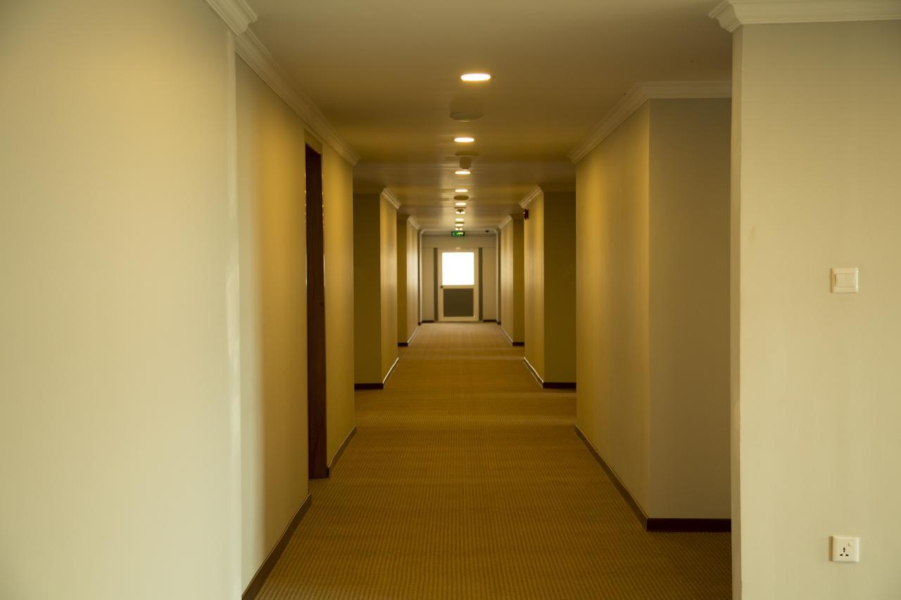Royal Taunggyi Hotel Luaran gambar