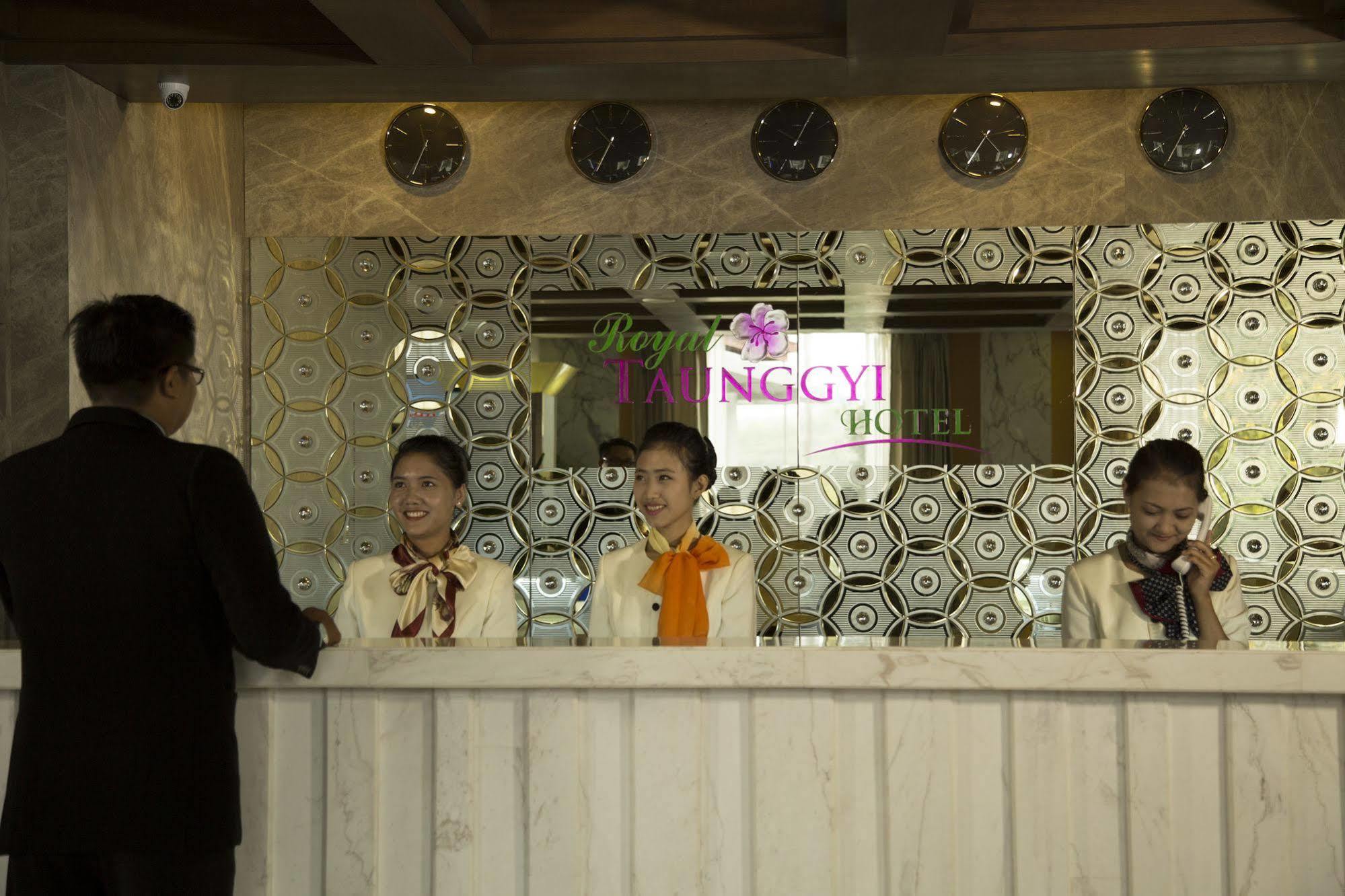 Royal Taunggyi Hotel Luaran gambar