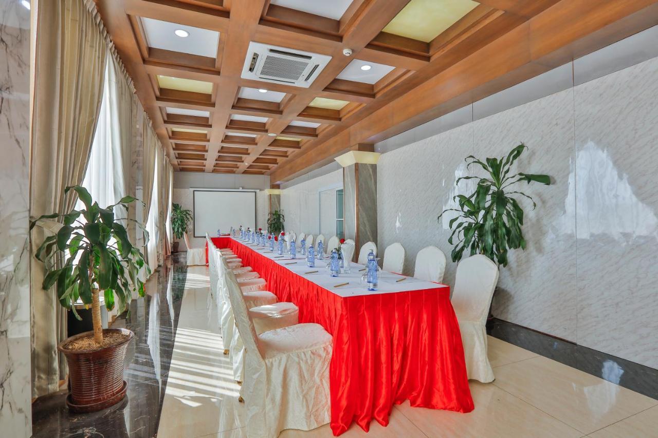 Royal Taunggyi Hotel Luaran gambar