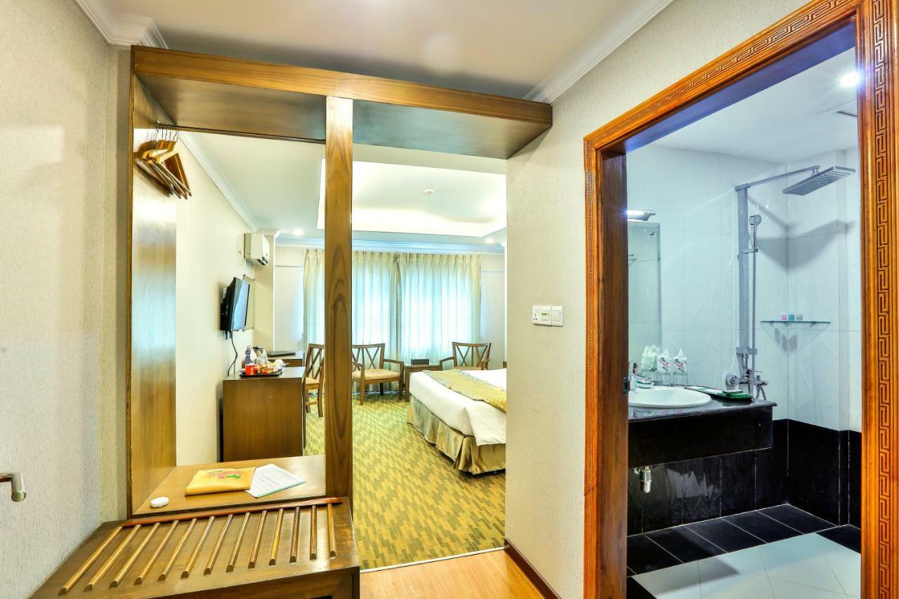 Royal Taunggyi Hotel Luaran gambar